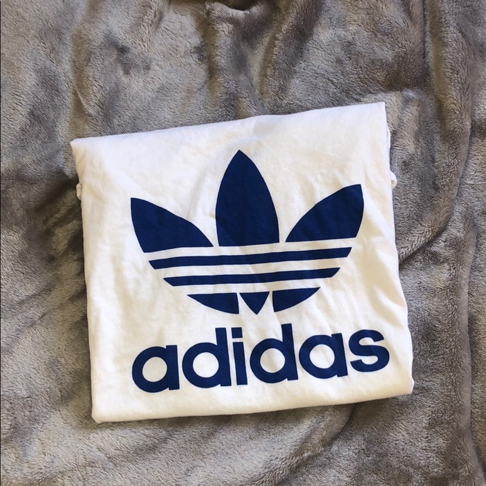 WHITE ADIDAS T-SHIRT